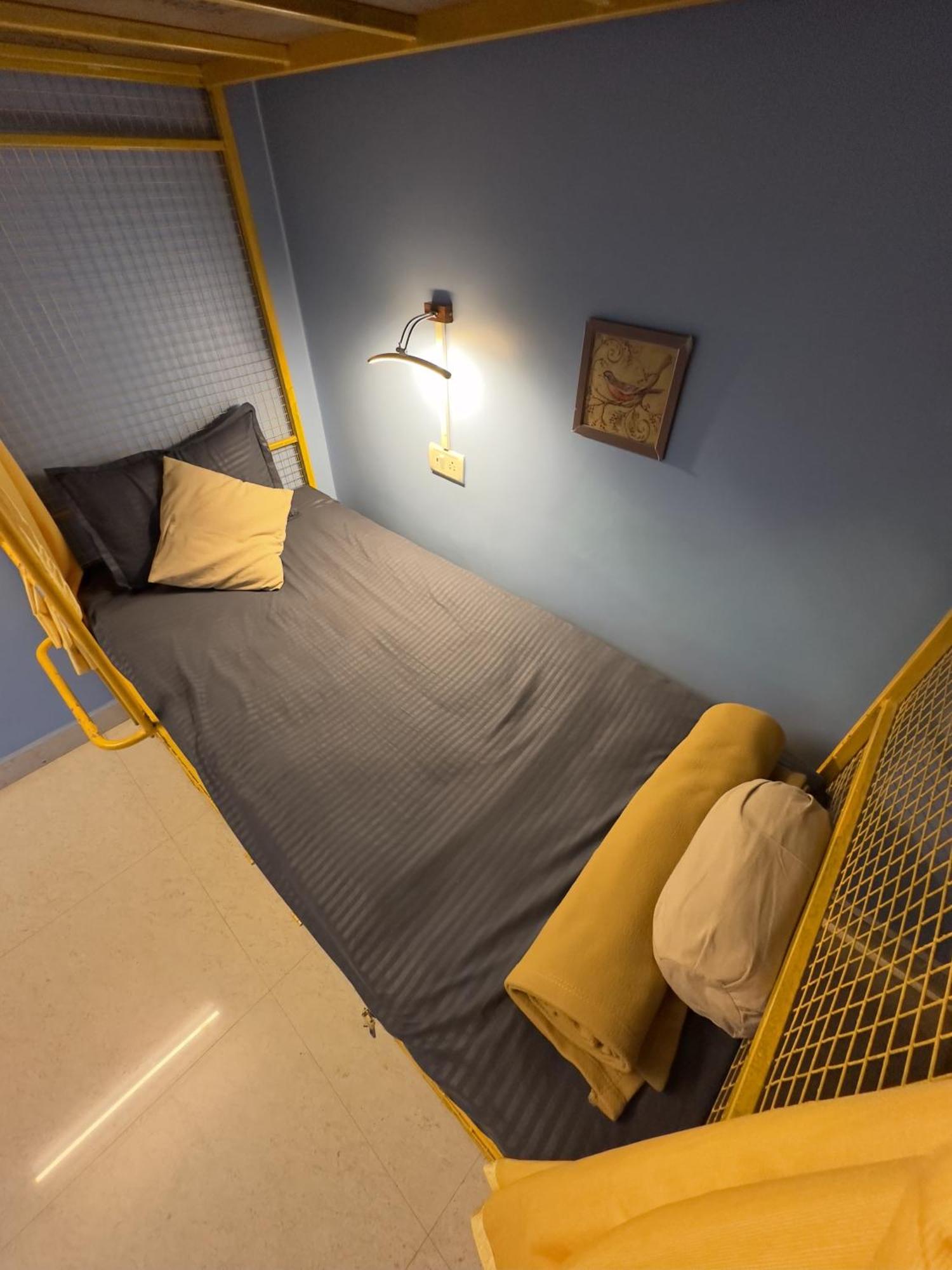 Last Minute Trip Hostel Morjim Bagian luar foto