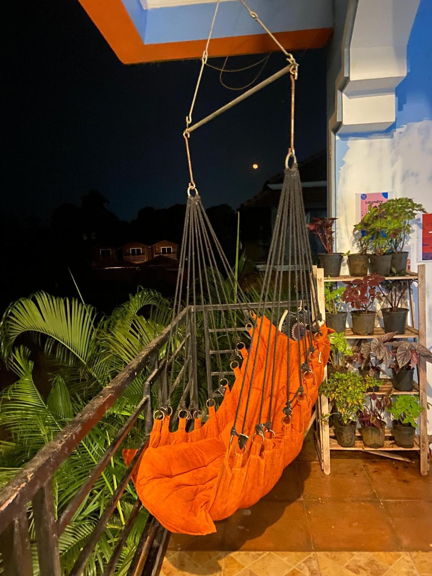 Last Minute Trip Hostel Morjim Bagian luar foto