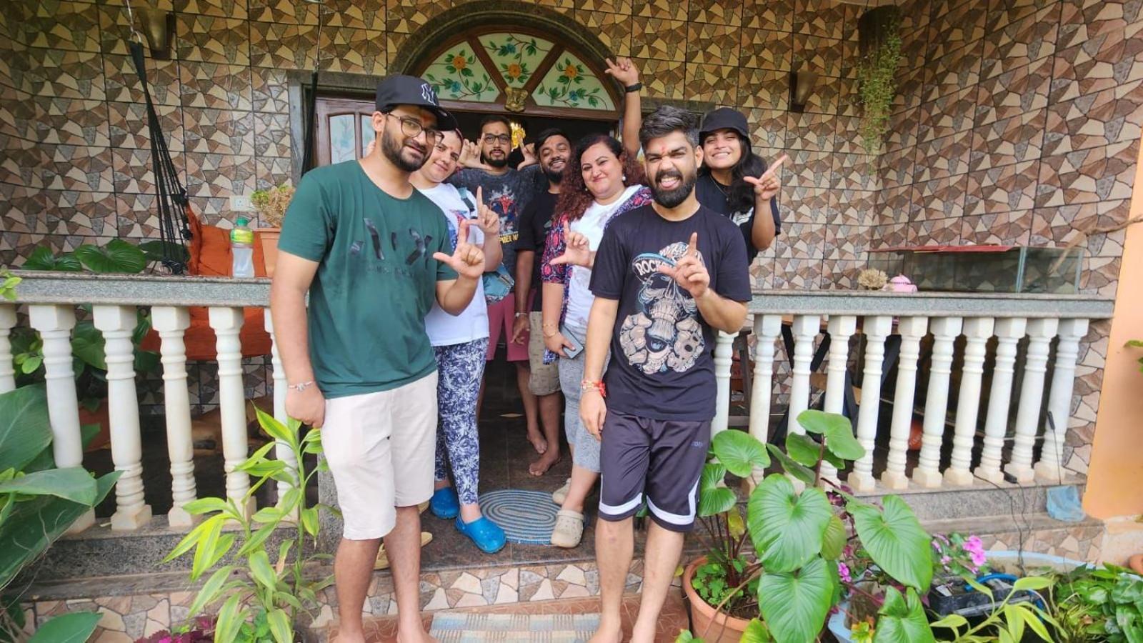 Last Minute Trip Hostel Morjim Bagian luar foto